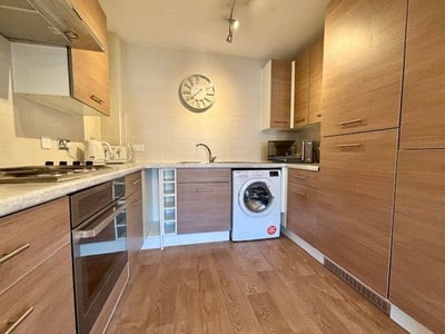 Flat Britannia Road in Brentwood