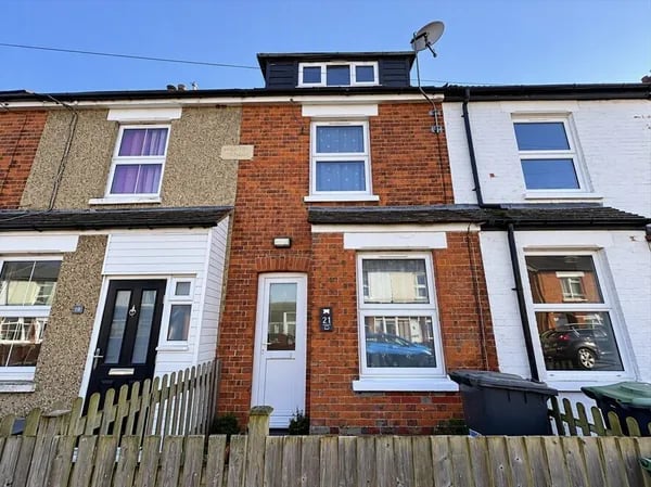 Flat Sussex Road in Tonbridge and Malling