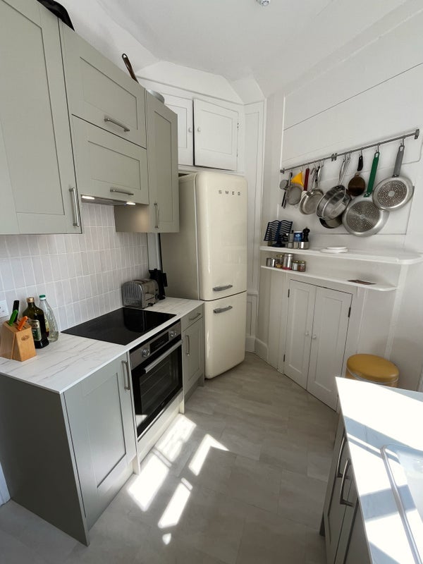Flat Great Ormond Street in Greater London