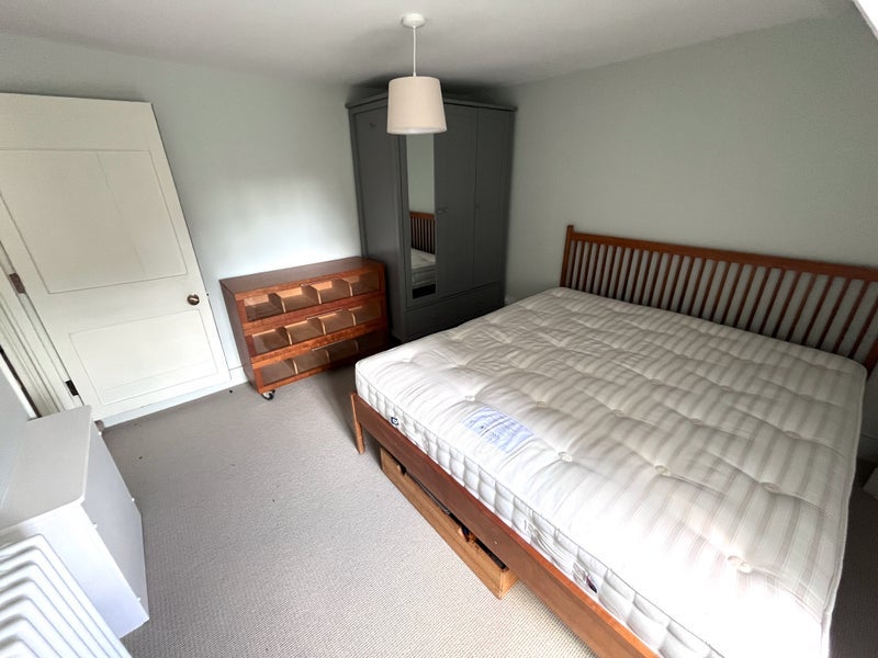 Flat Great Ormond Street in Greater London