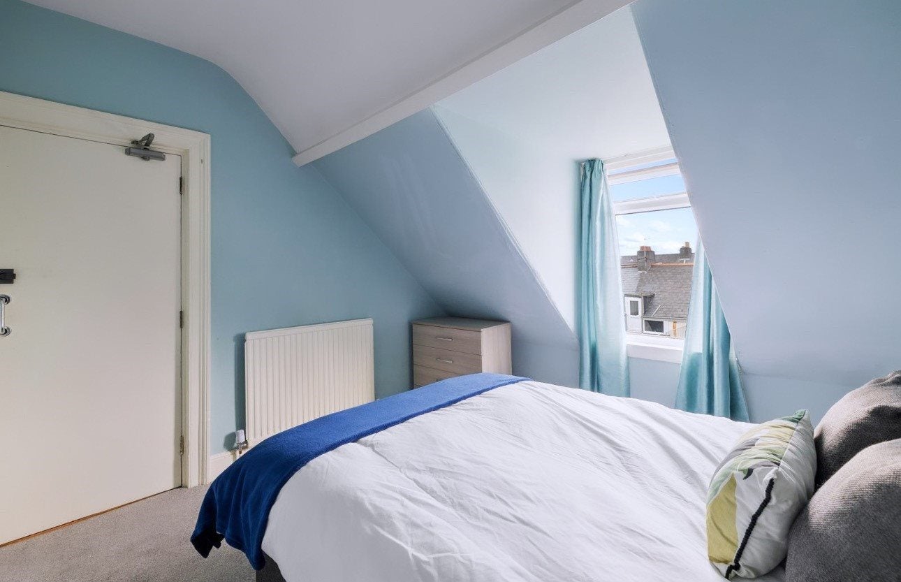 Room Headland Park in Plymouth