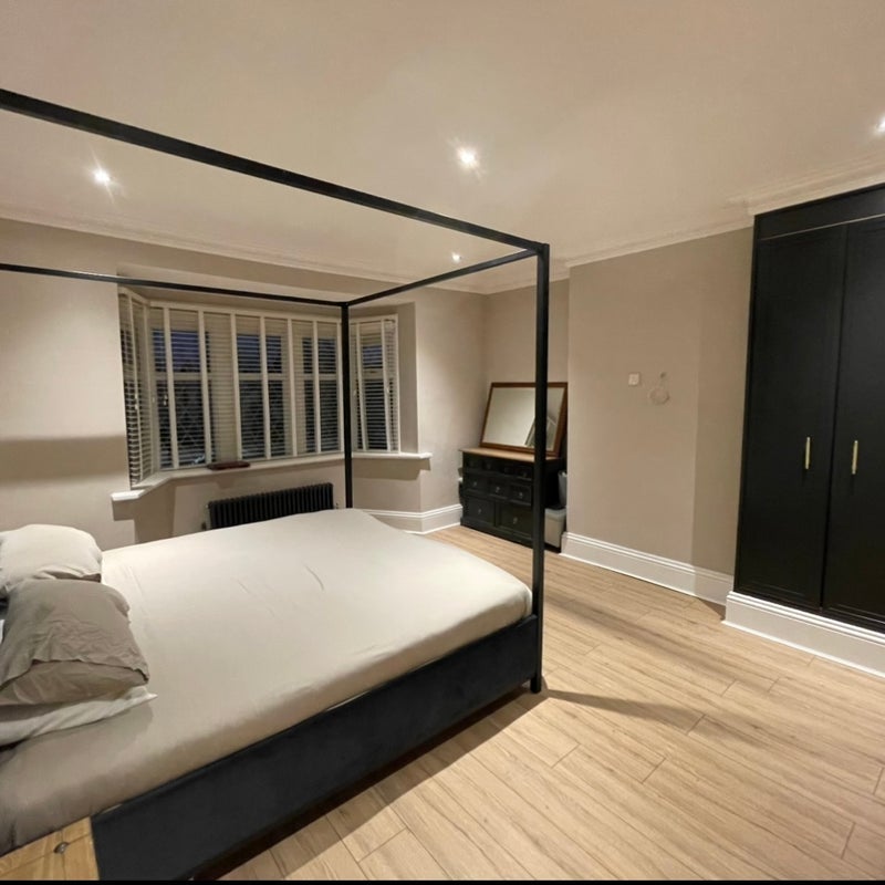 Room Blackpool Road in Preston