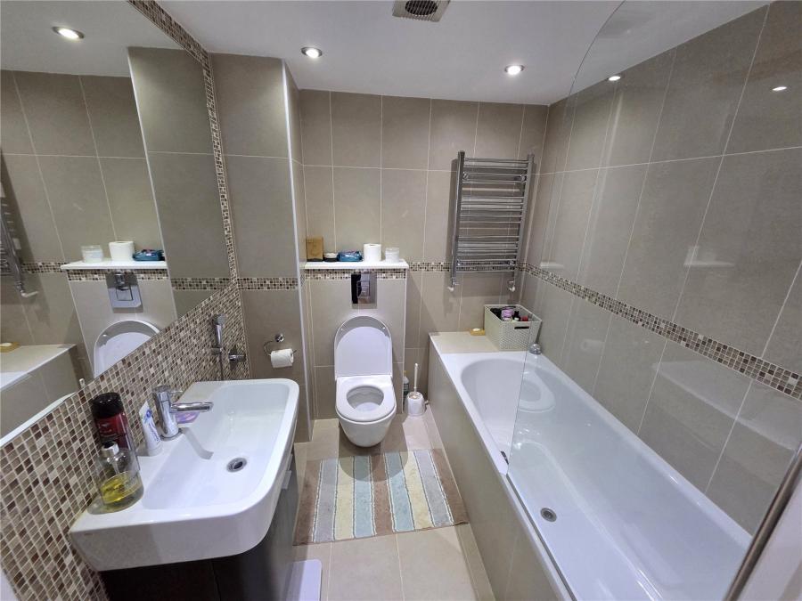 Flat Notting Hill Gate in Greater London