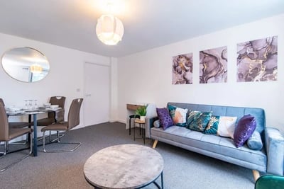 Flat Ellys Road in Coventry