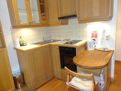 Flat Cartwright Gardens in Greater London
