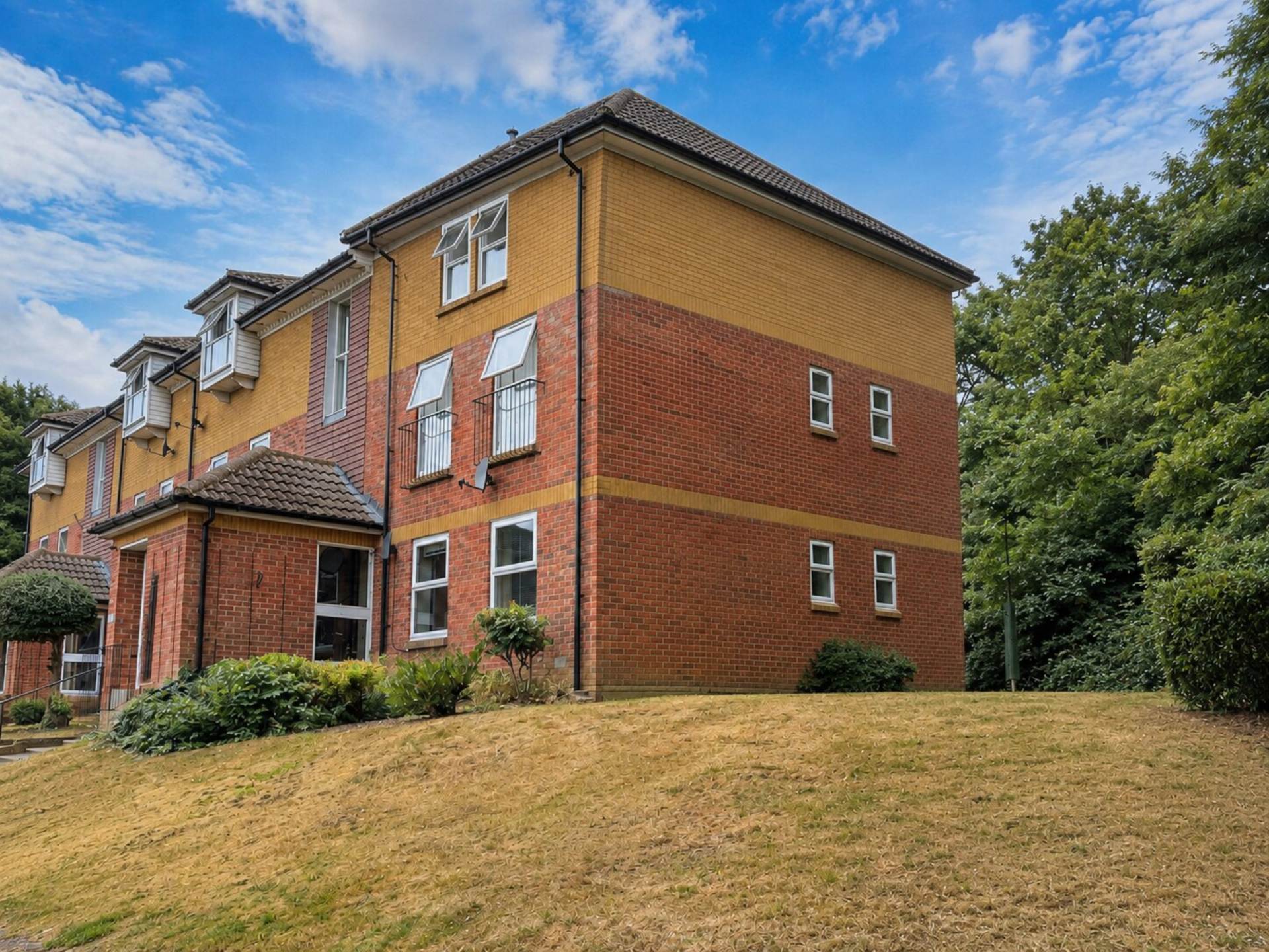 Flat Lower Furney Close in High Wycombe Community Board