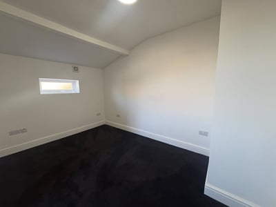Room Mansfield Road in Ashfield