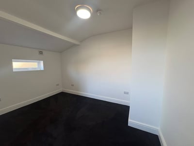 Room Mansfield Road in Ashfield