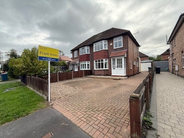 House Ashworth Avenue in Rushcliffe