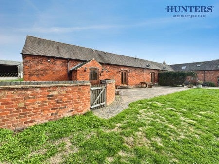 House Green Barns Lane in Lichfield