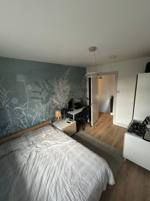 Room Havana Close in Manchester