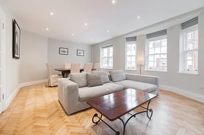 Flat Queensway in City of Westminster