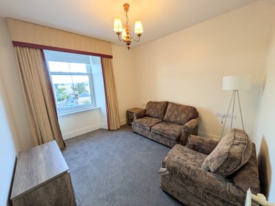Flat Union Grove in Aberdeen City
