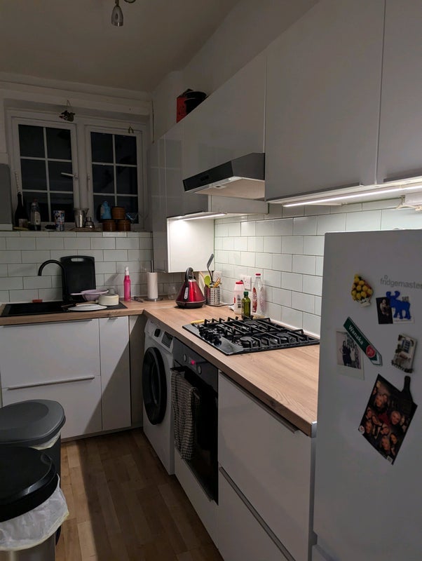 Room Adare Walk in Greater London