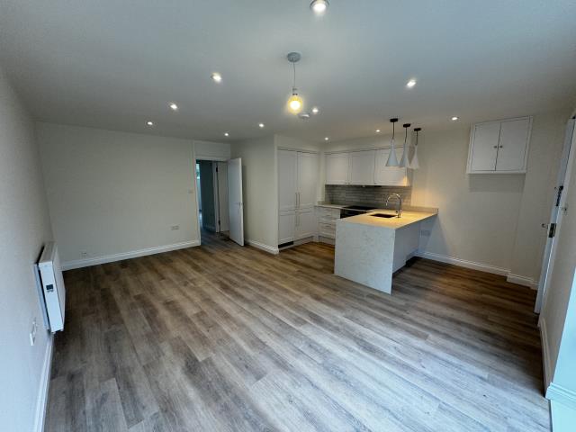 Flat Butler Close in Oxford