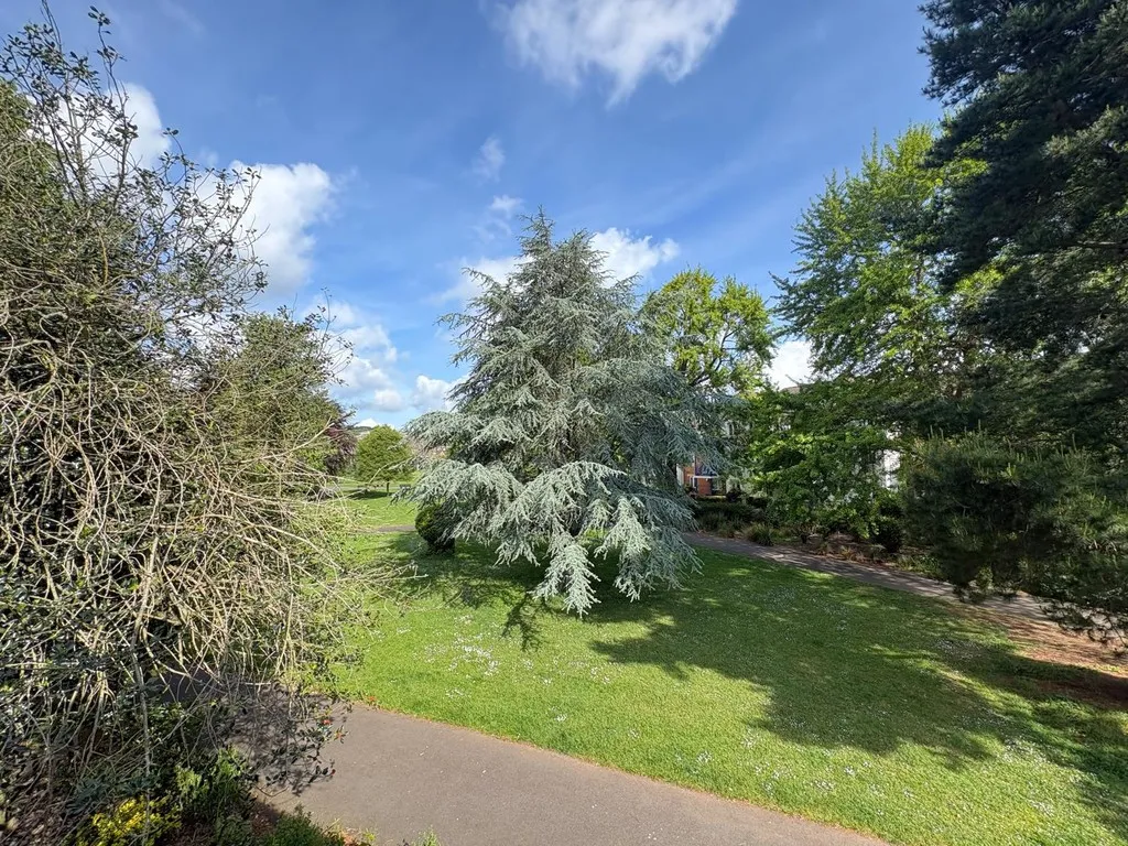 Flat Prospect Place in Exeter