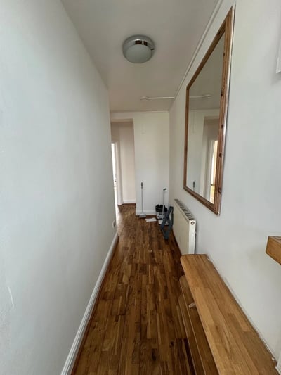 Flat Lansdowne Road in Greater London