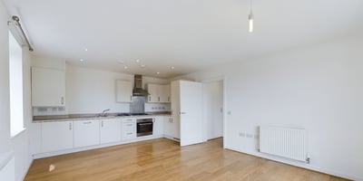 Flat Russells Crescent in Reigate and Banstead