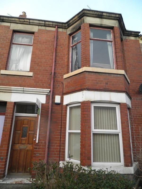 Flat Simonside Terrace in Newcastle upon Tyne