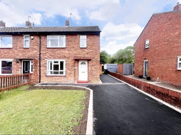 House Meagill Rise in Leeds