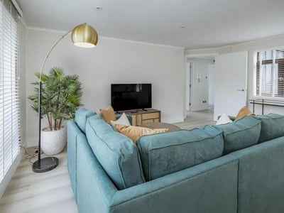 Flat Millharbour in London