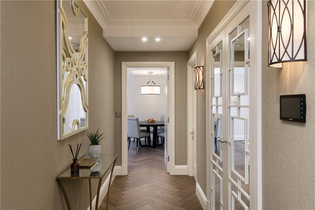 Flat South Street in City of Westminster