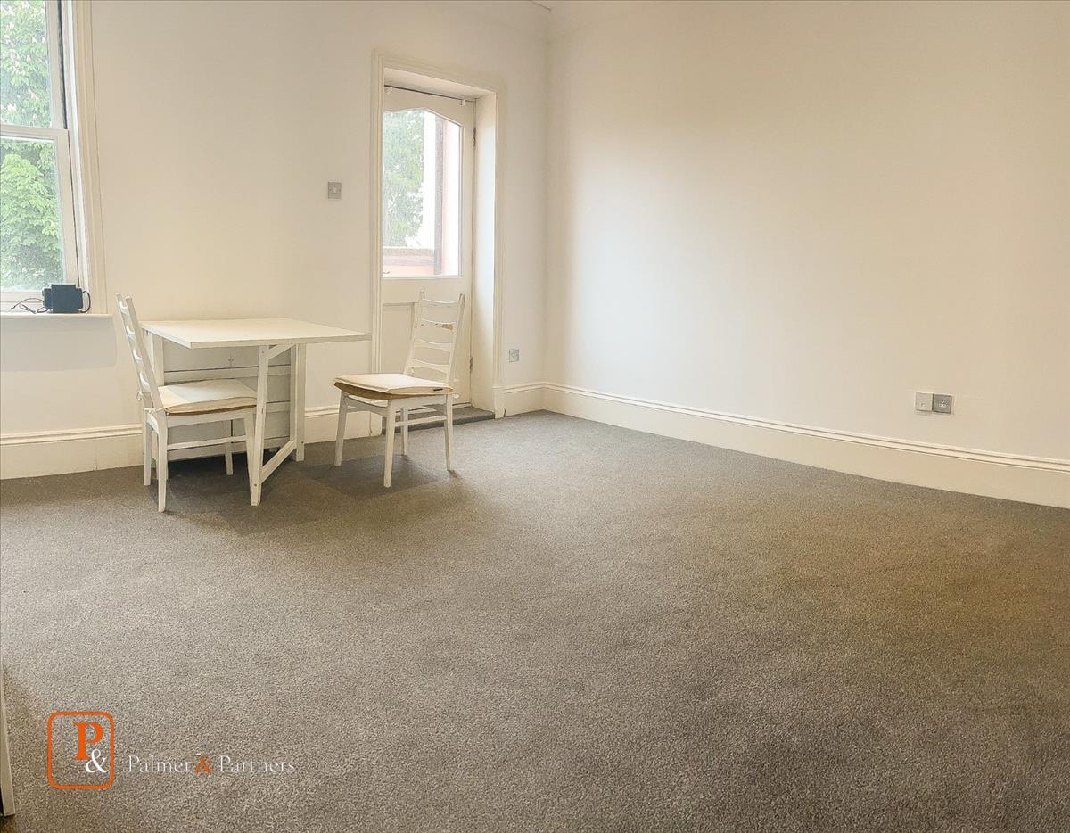 Flat Hillsleigh Mews in Colchester
