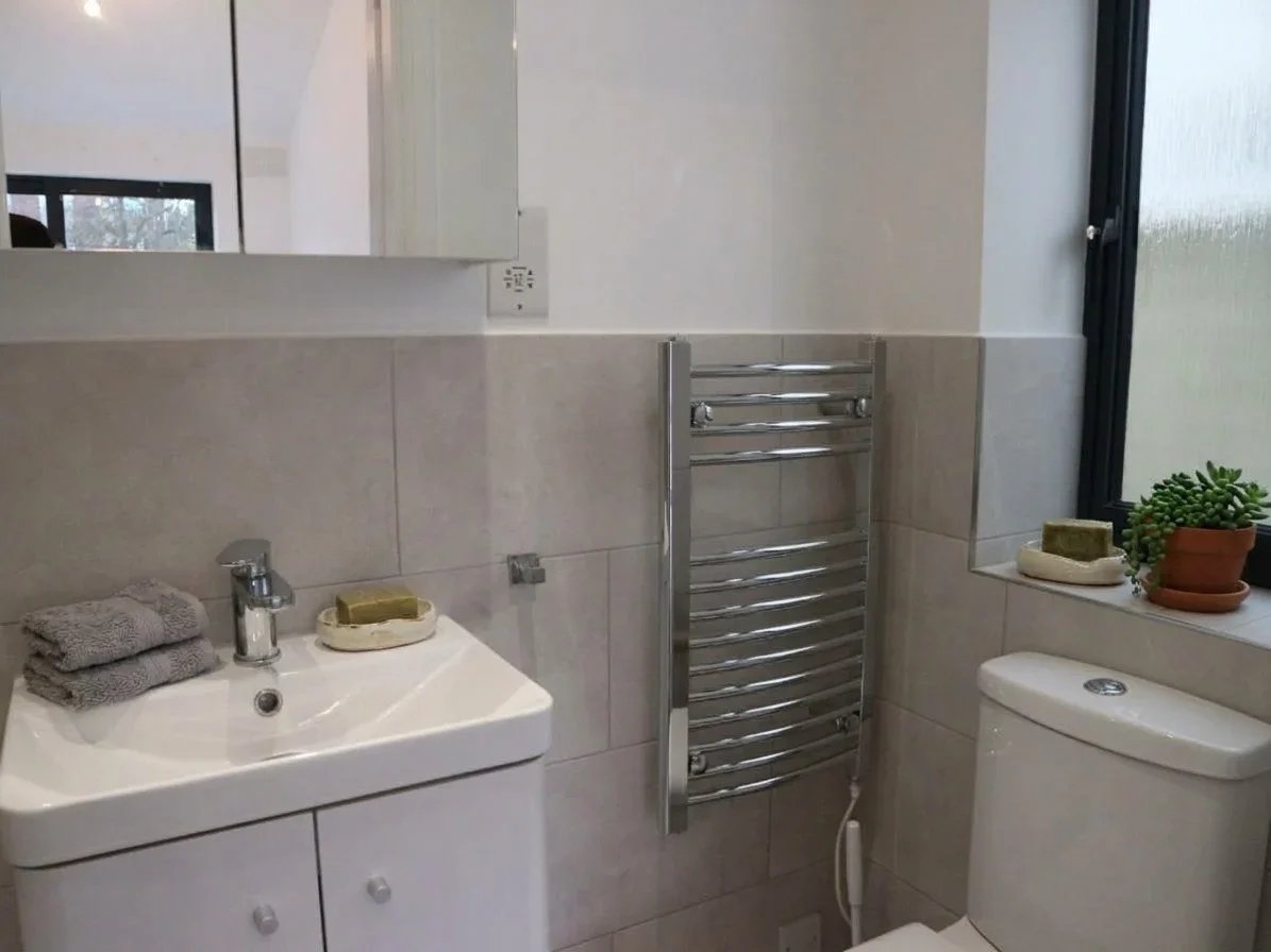 Room Great West Road in Greater London