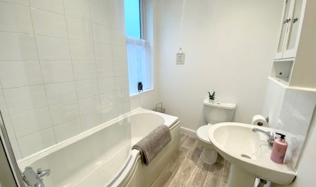 Room Priestley Street in Sheffield
