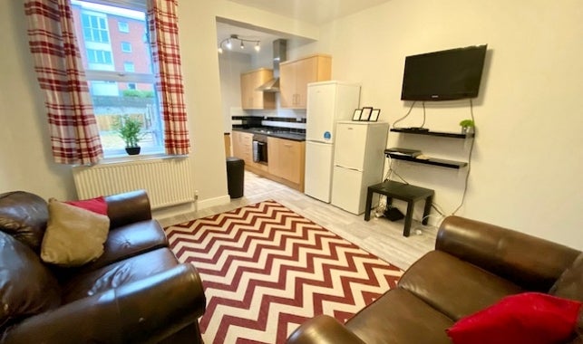 Room Priestley Street in Sheffield