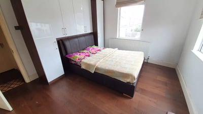 Room Tenby Road in Greater London