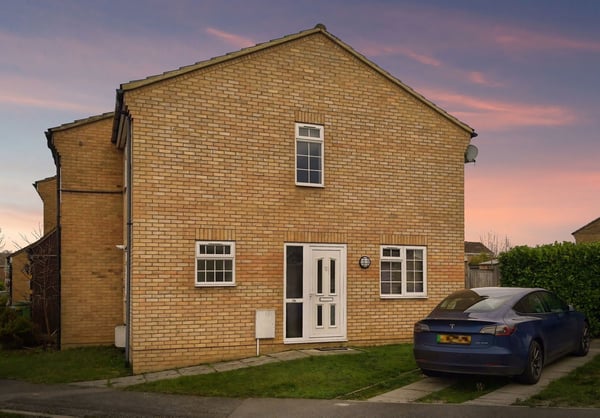 House High Street in Swanley