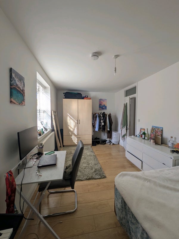 Room Caledonian Road in Greater London