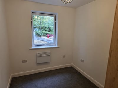 Flat Wood Street in Greater London