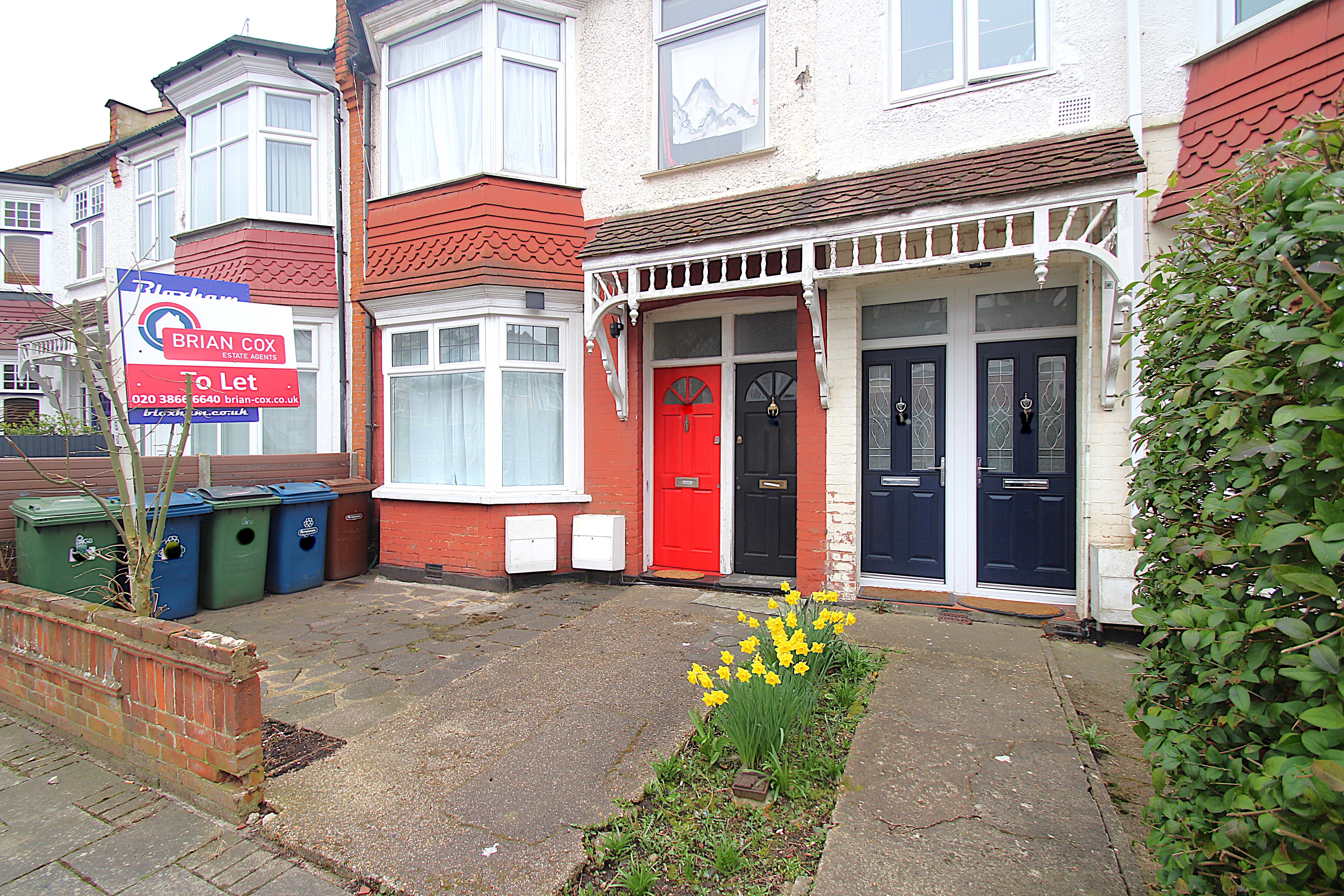 Flat Sussex Road in Greater London