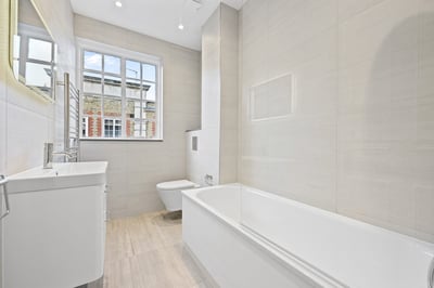 Flat Devonshire Close in City of Westminster
