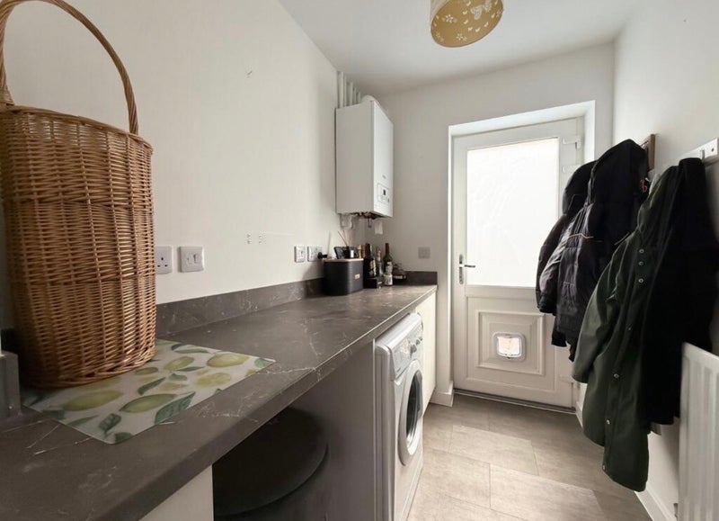 Room Muntjac Road in Bristol
