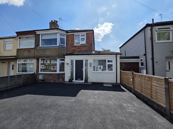 House Fonthil Road in Stafford