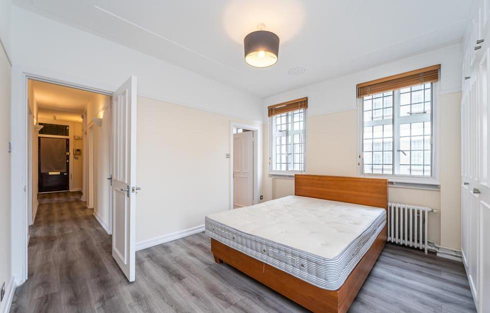 Flat Seymour Place in City of Westminster