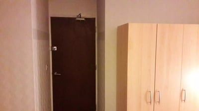 Flat Dennett Close in Nottingham