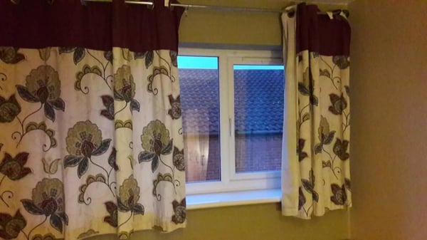 Flat Dennett Close in Nottingham