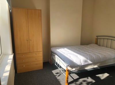 Flat Lenton Boulevard in Nottingham