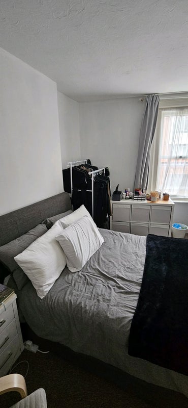 Room Norwich Avenue in Bournemouth