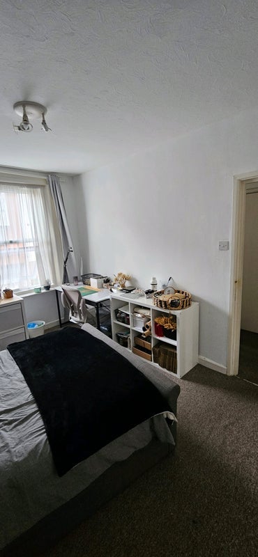 Room Norwich Avenue in Bournemouth