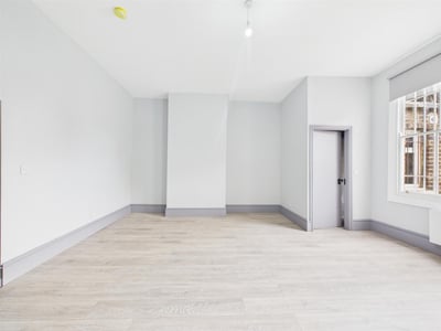 Flat Bethnal Green Road in Greater London