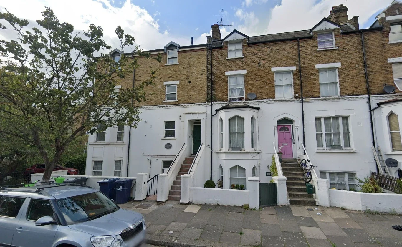 Flat York Road in Greater London