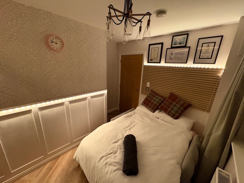Room Anstige Avenue in Charnwood