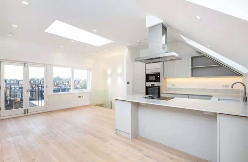 Flat Wandsworth Bridge Road in Greater London