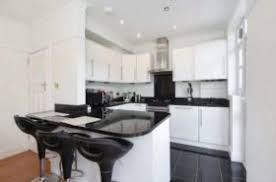 Room Chase Side Avenue in Greater London