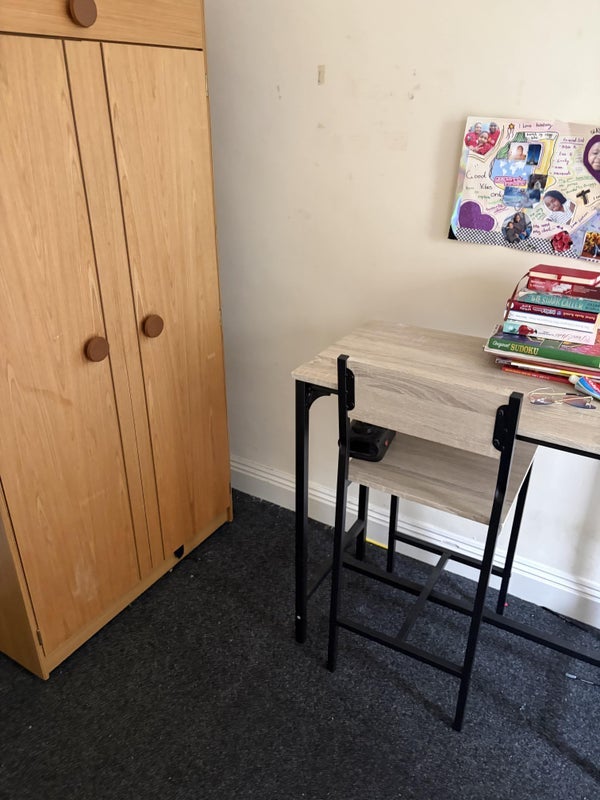 Room Duncan Street in Rotherham